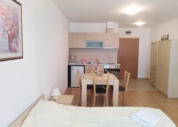 Aspen Golf D208 * Razlog