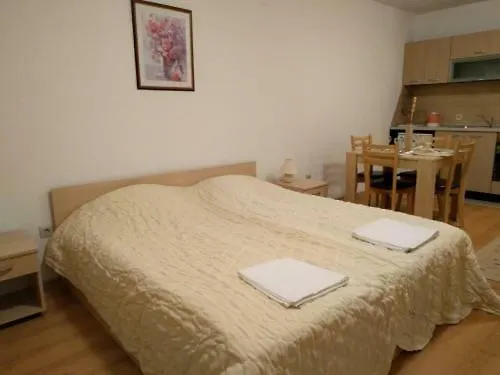 Aspen Golf D208 * Razłog